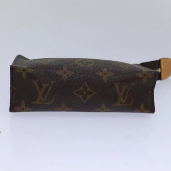 LOUIS VUITTON Monogram Poche Toilette 15 Pouch - Picture 6 of 16